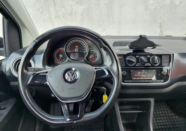 Volkswagen up! cena 34900 przebieg: 159032, rok produkcji 2019 z Wieliczka małe 172
